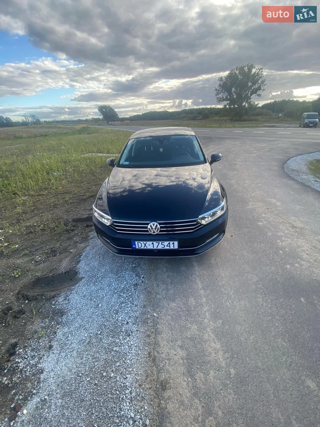 2015 Volkswagen Passat - мініатюра 2