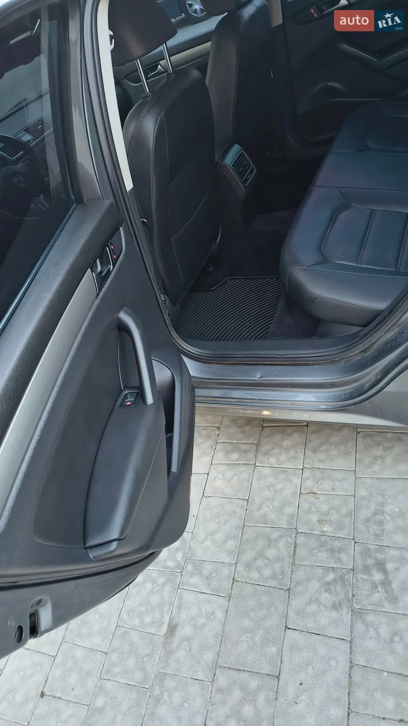 2014 Volkswagen Passat - мініатюра 19