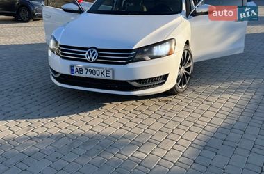 Седан Volkswagen Passat 2012 в Гайсине