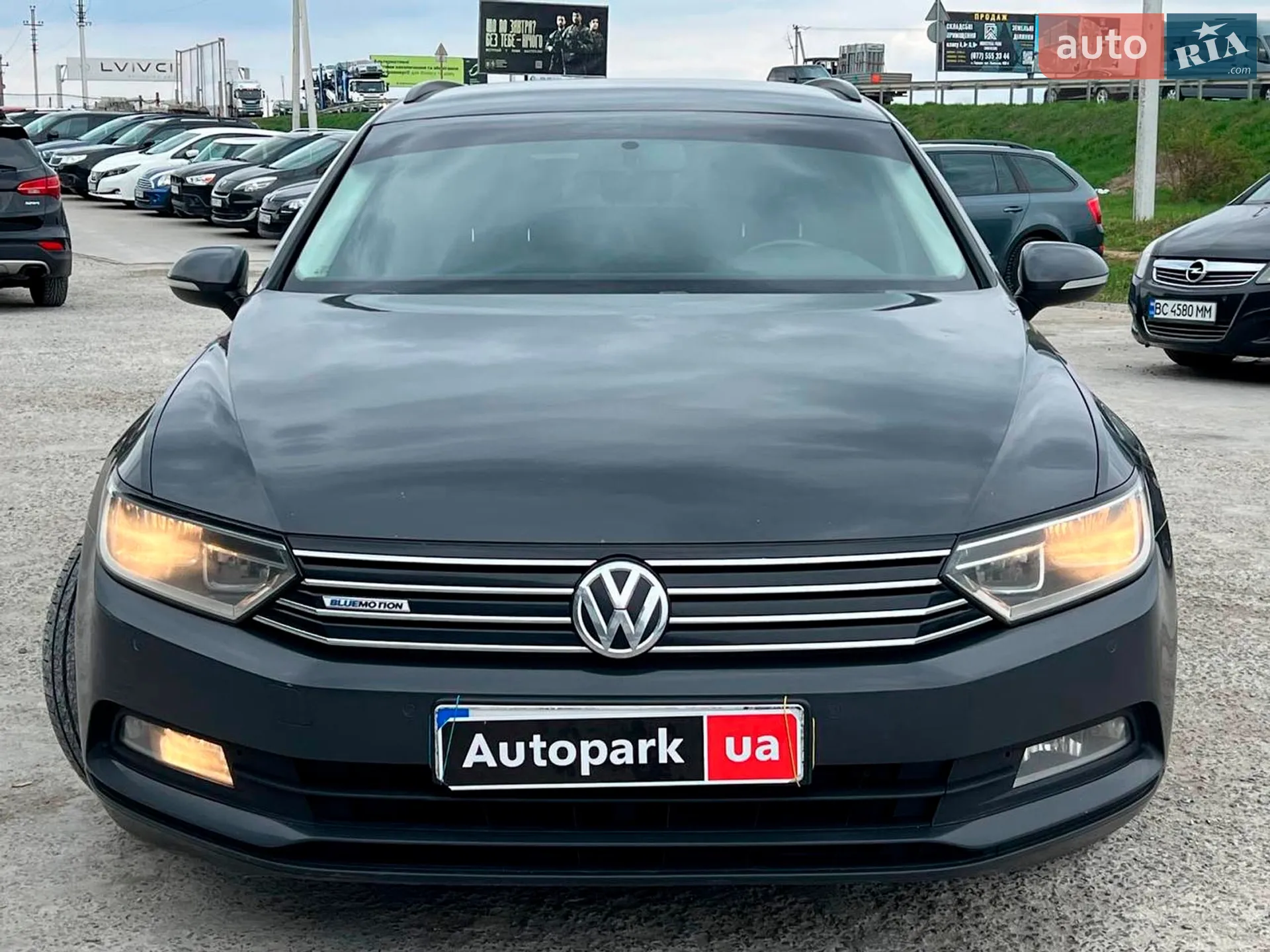 2016 Volkswagen Passat - мініатюра 2