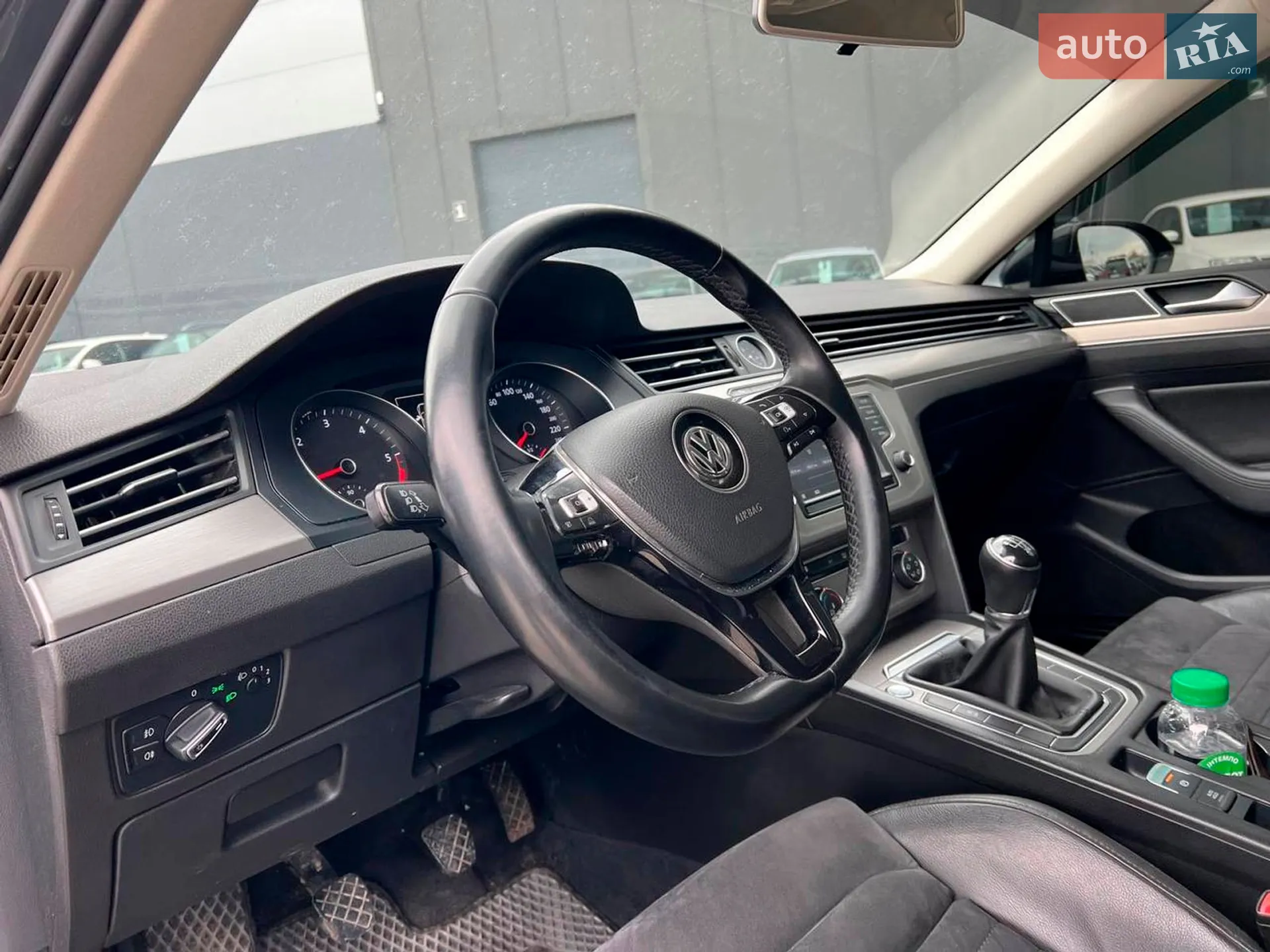 2016 Volkswagen Passat - мініатюра 20