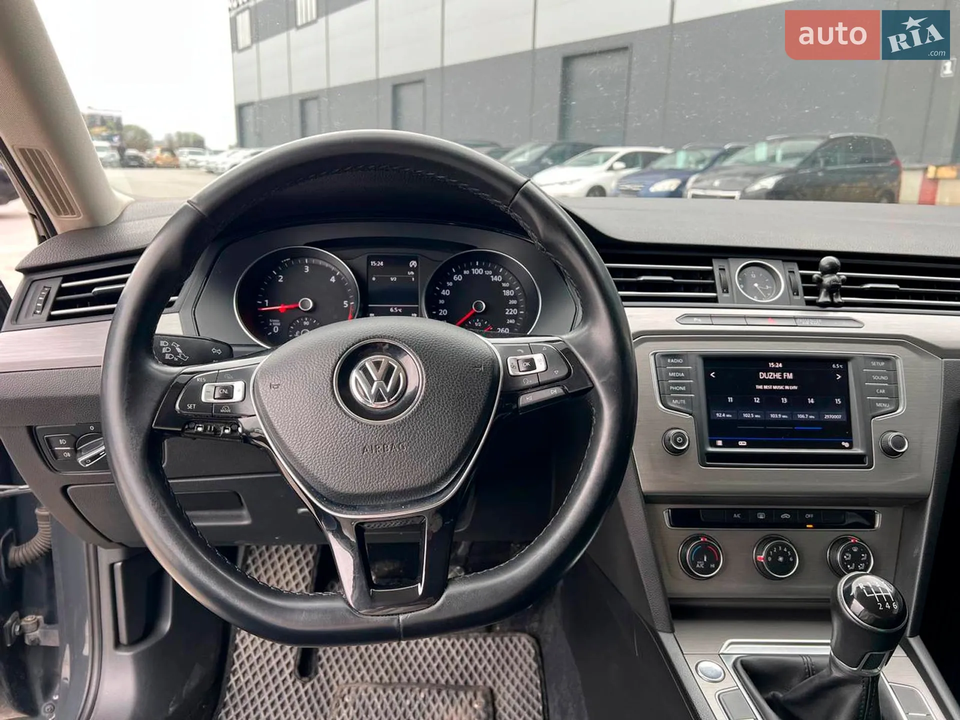 2016 Volkswagen Passat - мініатюра 25