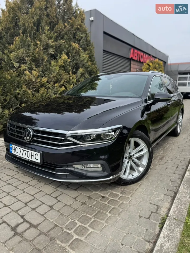 2021 Volkswagen Passat - мініатюра 9