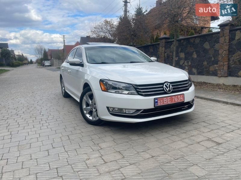 Седан Volkswagen Passat 2013 в Луцке