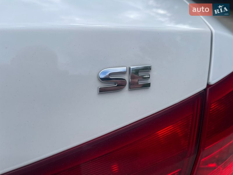 Седан Volkswagen Passat 2013 в Луцке