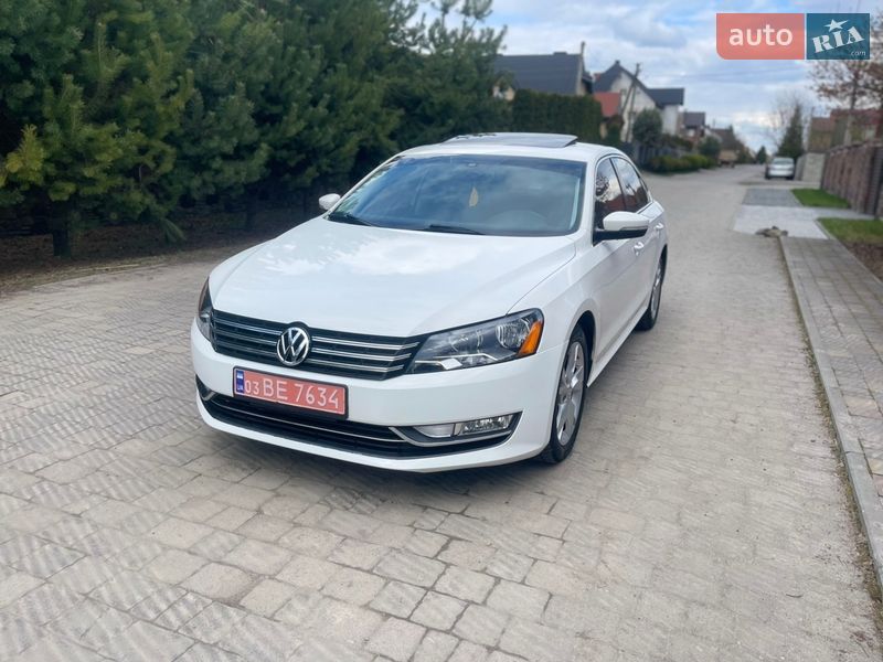 Седан Volkswagen Passat 2013 в Луцке