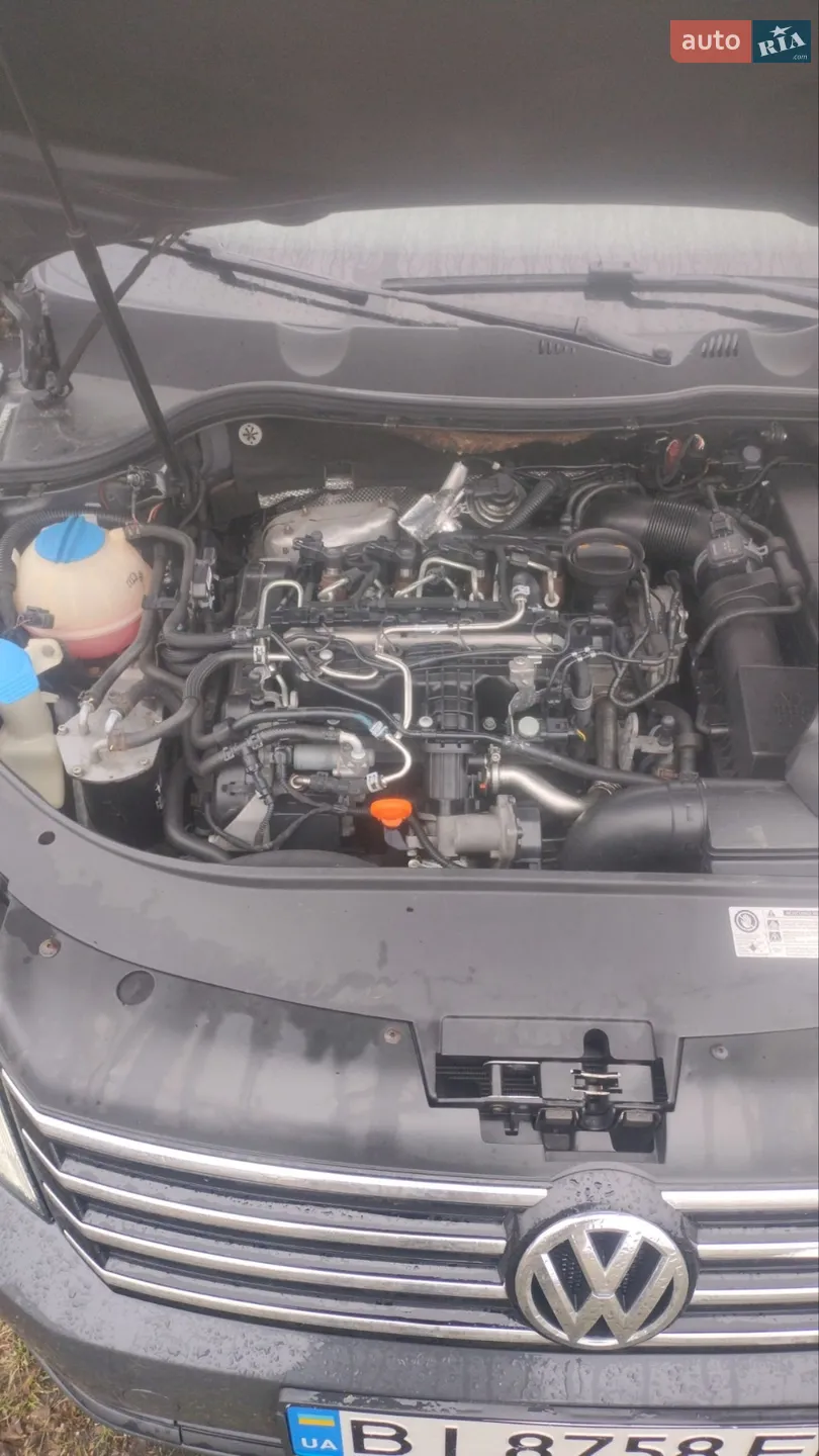 2011 Volkswagen Passat - фото 1