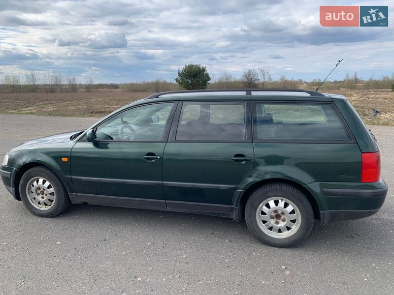 Универсал Volkswagen Passat 1997 в Ратным