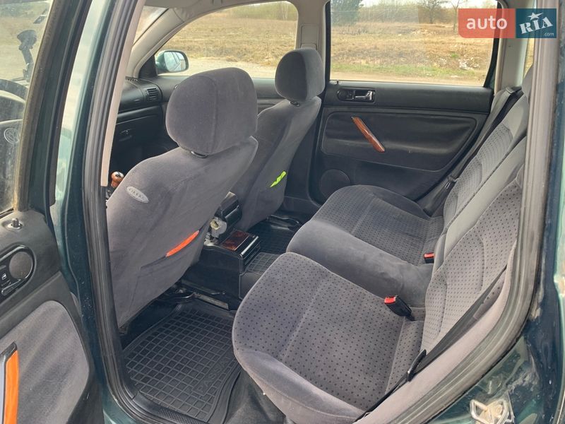 Универсал Volkswagen Passat 1997 в Ратным