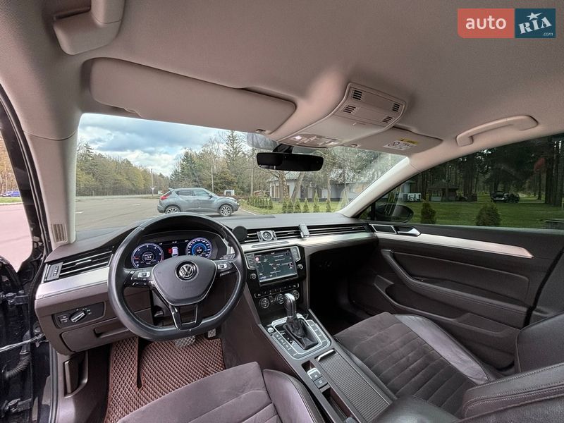 Универсал Volkswagen Passat 2016 в Ровно