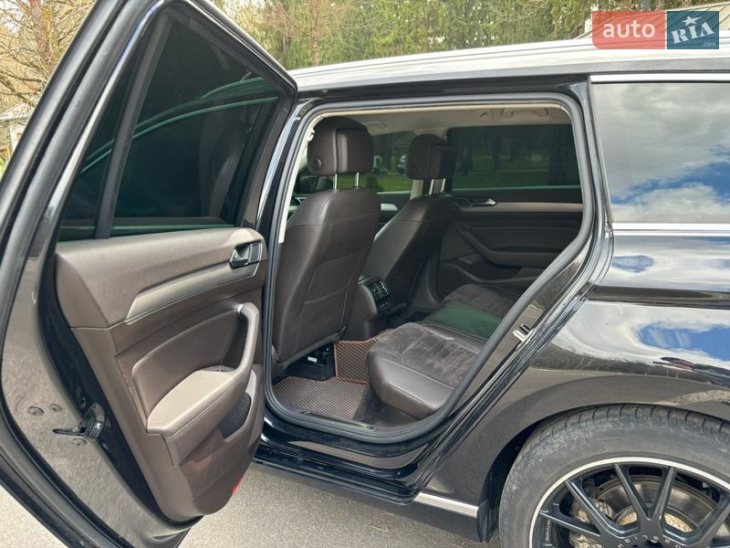 Универсал Volkswagen Passat 2016 в Ровно