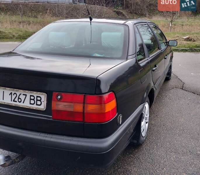 Седан Volkswagen Passat 1996 в Белой Церкви