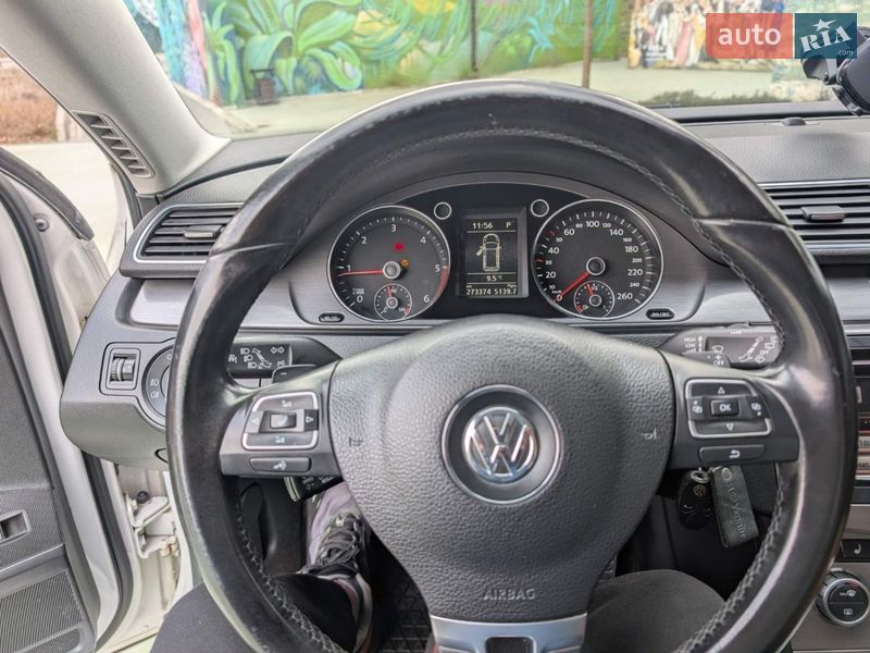 Универсал Volkswagen Passat 2013 в Умани