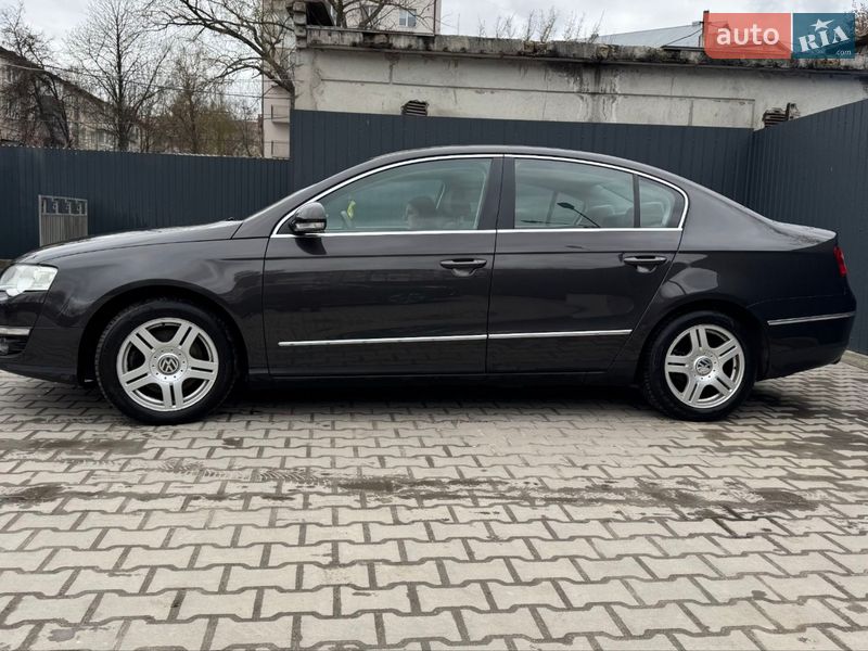 Седан Volkswagen Passat 2008 в Тернополе