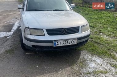 Седан Volkswagen Passat 1998 в Тетиеве