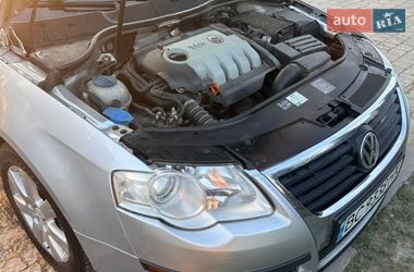 Універсал Volkswagen Passat 2007 в Львові