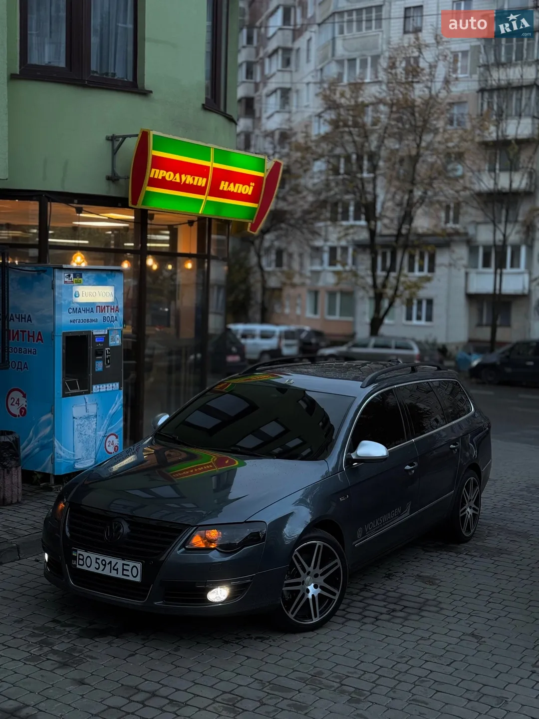 2010 Volkswagen Passat - мініатюра 12