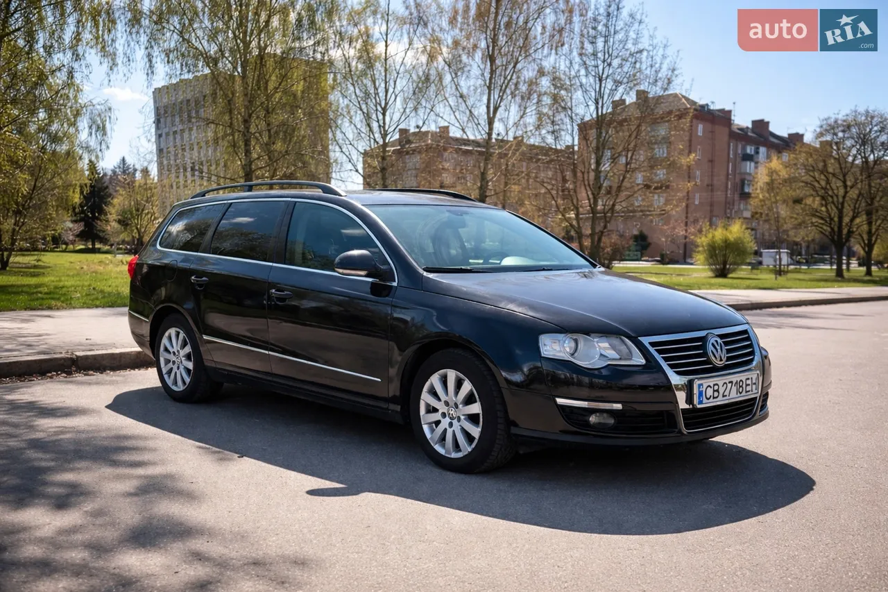 2010 Volkswagen Passat - мініатюра 32