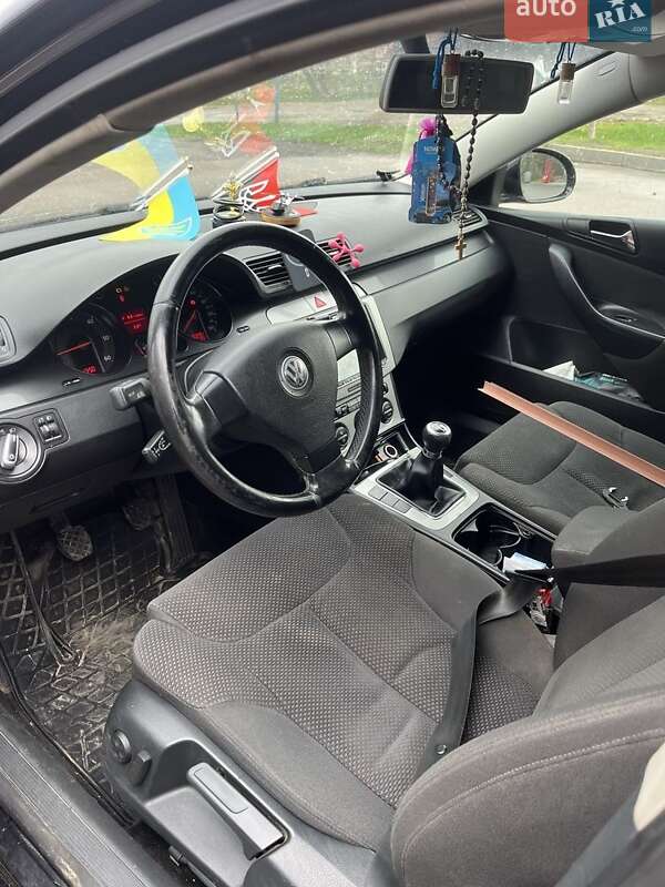 Універсал Volkswagen Passat 2006 в Самборі
