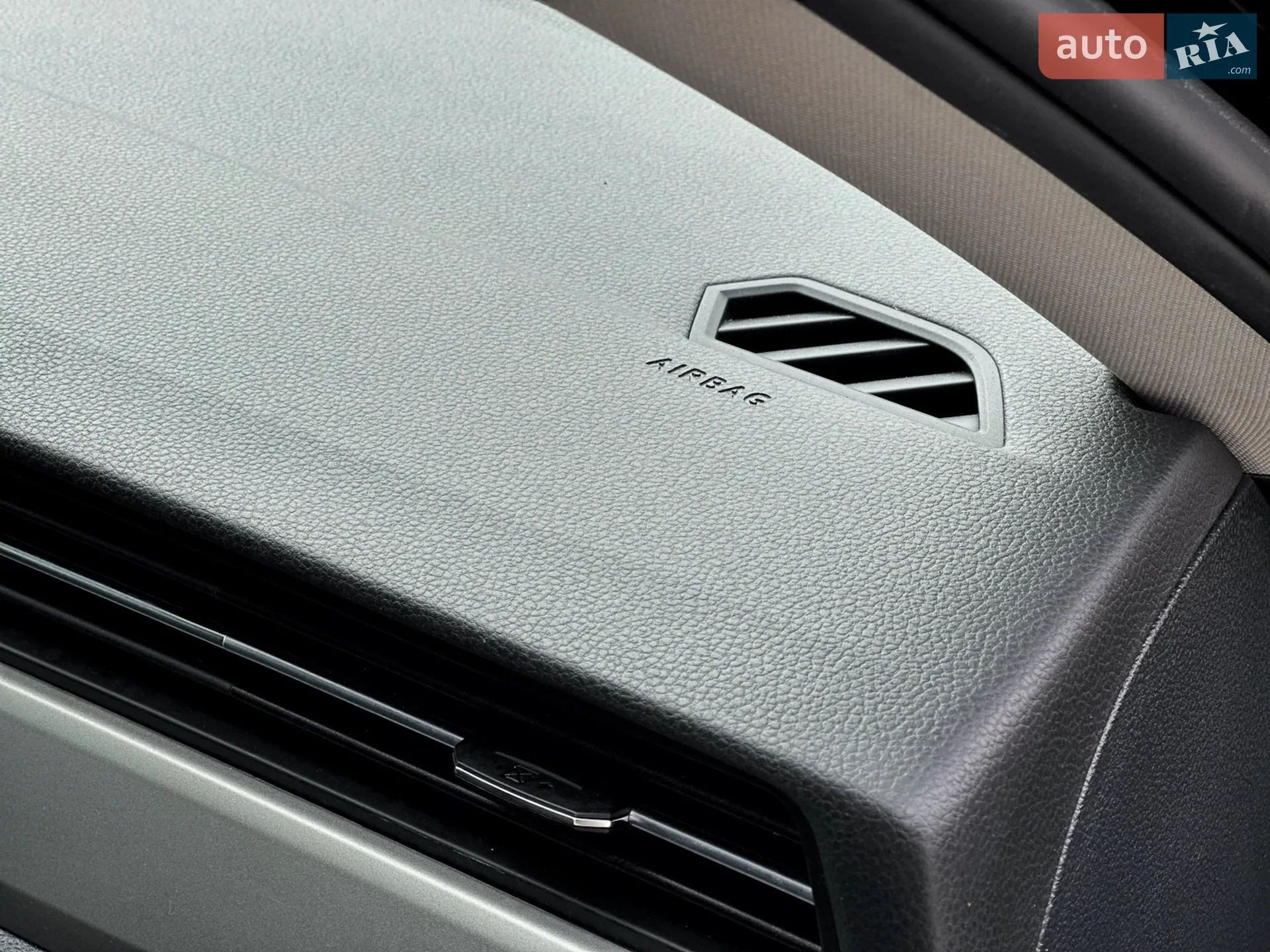 2020 Volkswagen Passat - мініатюра 75