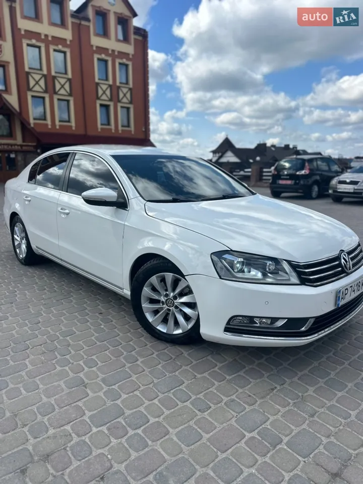 2012 Volkswagen Passat - мініатюра 18