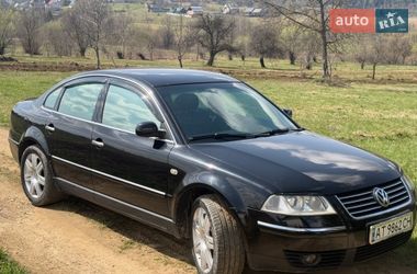 Седан Volkswagen Passat 2000 в Делятине