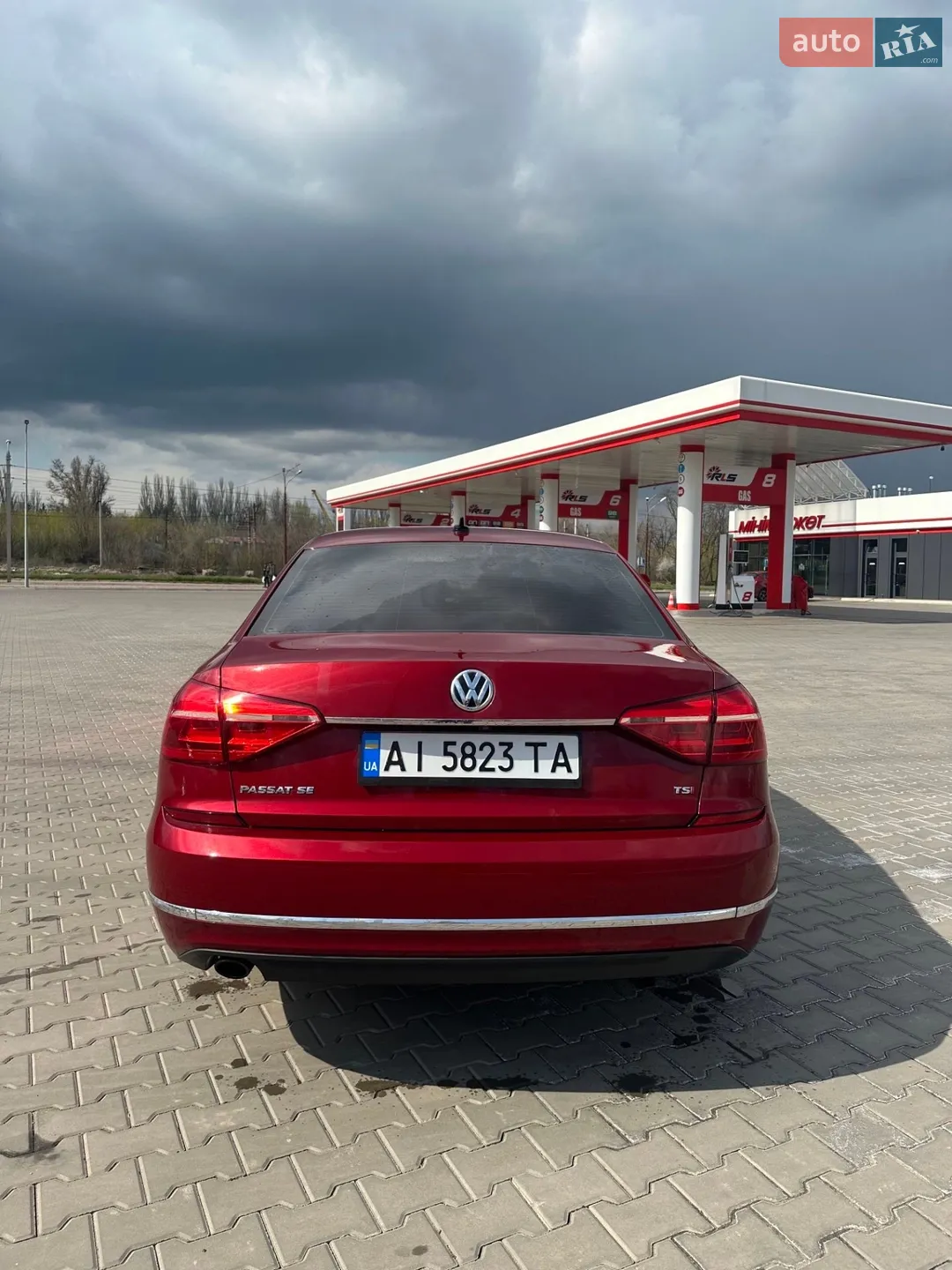 2016 Volkswagen Passat - мініатюра 5