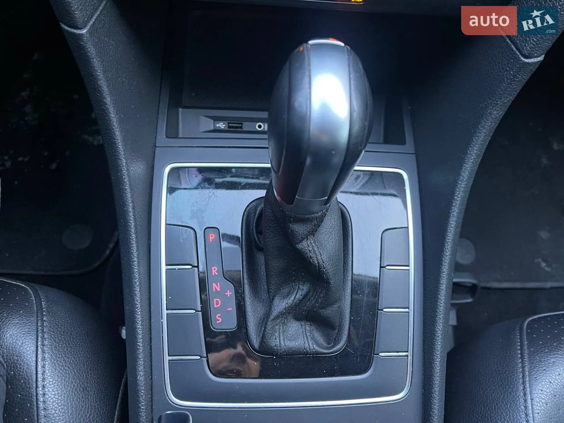 2018 Volkswagen Passat - мініатюра 24