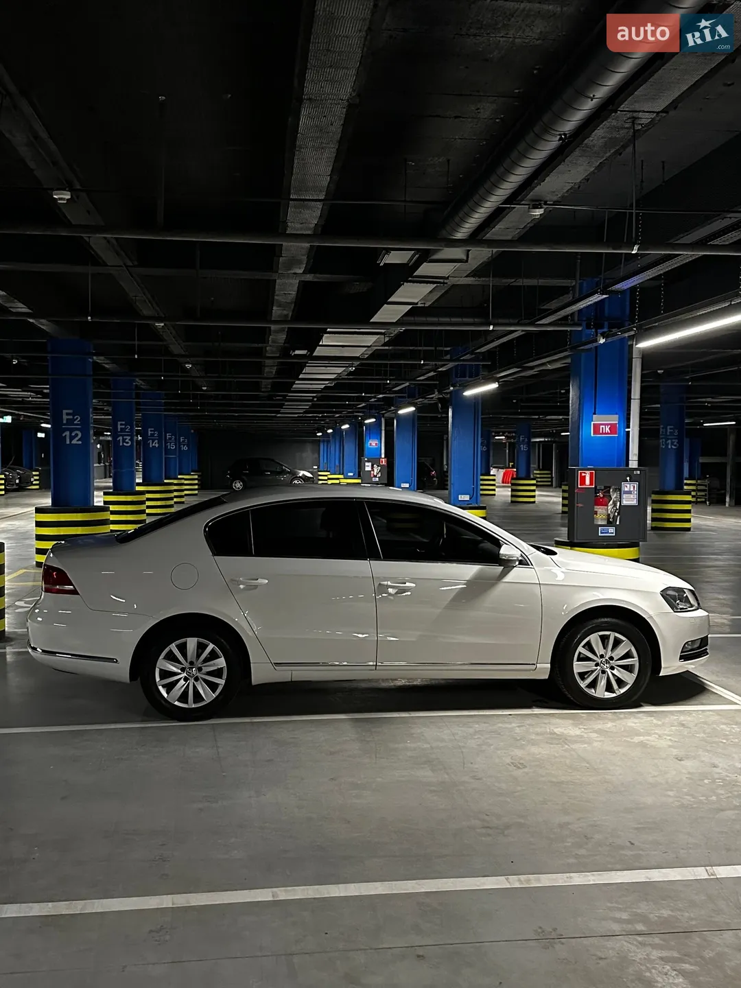2013 Volkswagen Passat - мініатюра 28