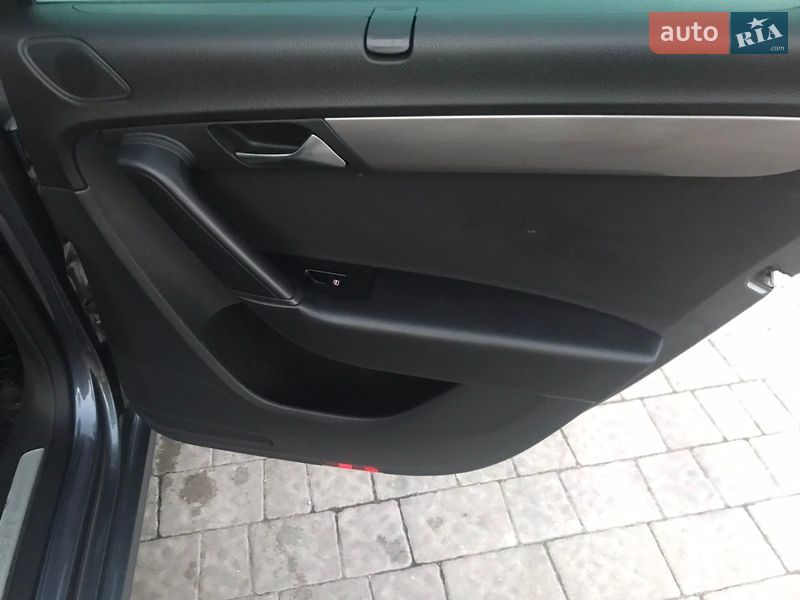 Универсал Volkswagen Passat 2011 в Дрогобыче фото 18 Универсал Volkswagen Passat 2011 в Дрогобыче