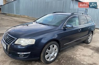 Универсал Volkswagen Passat 2006 в Киеве