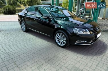 Седан Volkswagen Passat 2012 в Кривому Розі