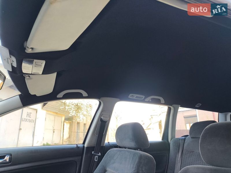 Универсал Volkswagen Passat 1998 в Надворной