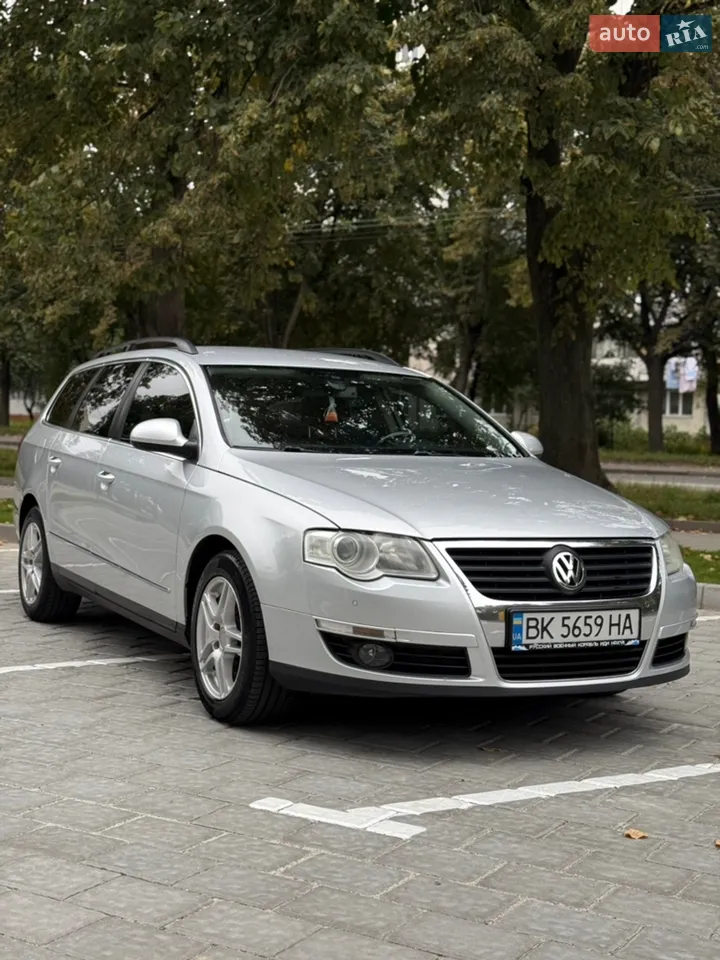 2010 Volkswagen Passat - мініатюра 20