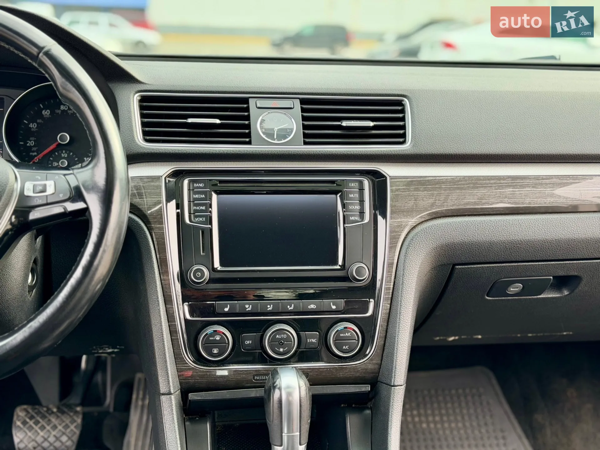 2016 Volkswagen Passat - мініатюра 47
