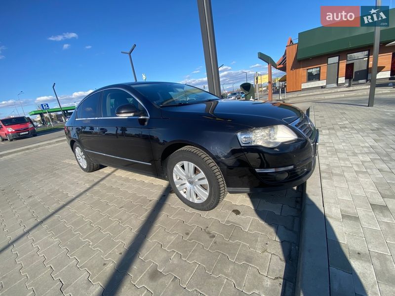 Седан Volkswagen Passat 2009 в Луцке