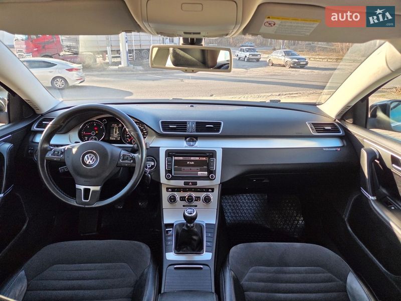 Универсал Volkswagen Passat 2013 в Харькове