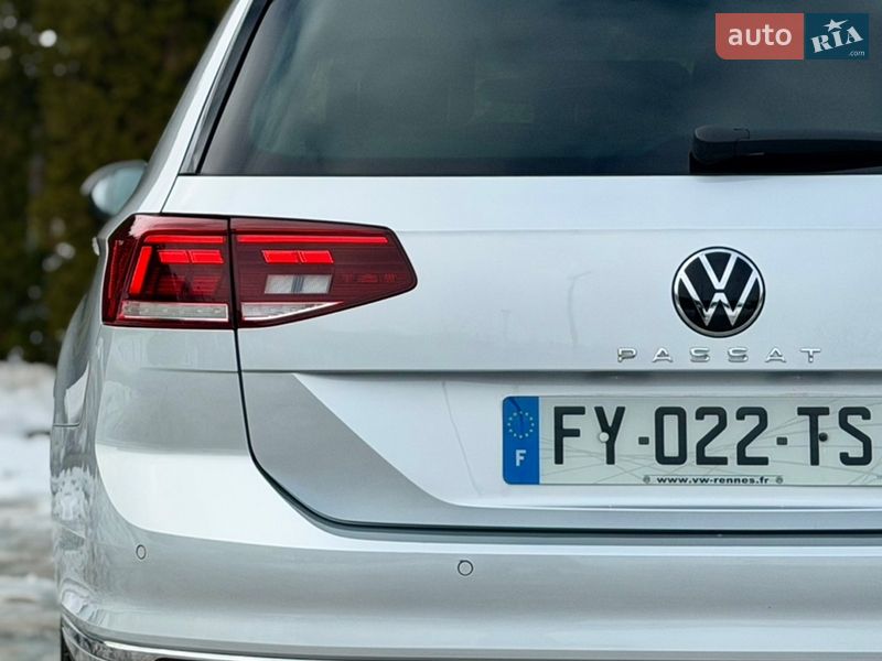 Универсал Volkswagen Passat 2021 в Луцке