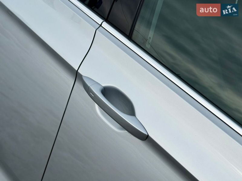 Универсал Volkswagen Passat 2021 в Луцке