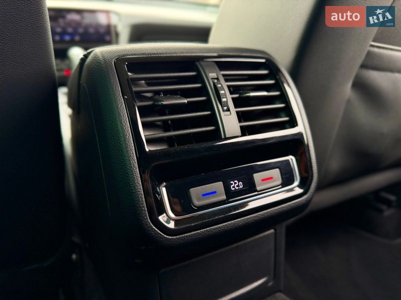 Универсал Volkswagen Passat 2021 в Луцке