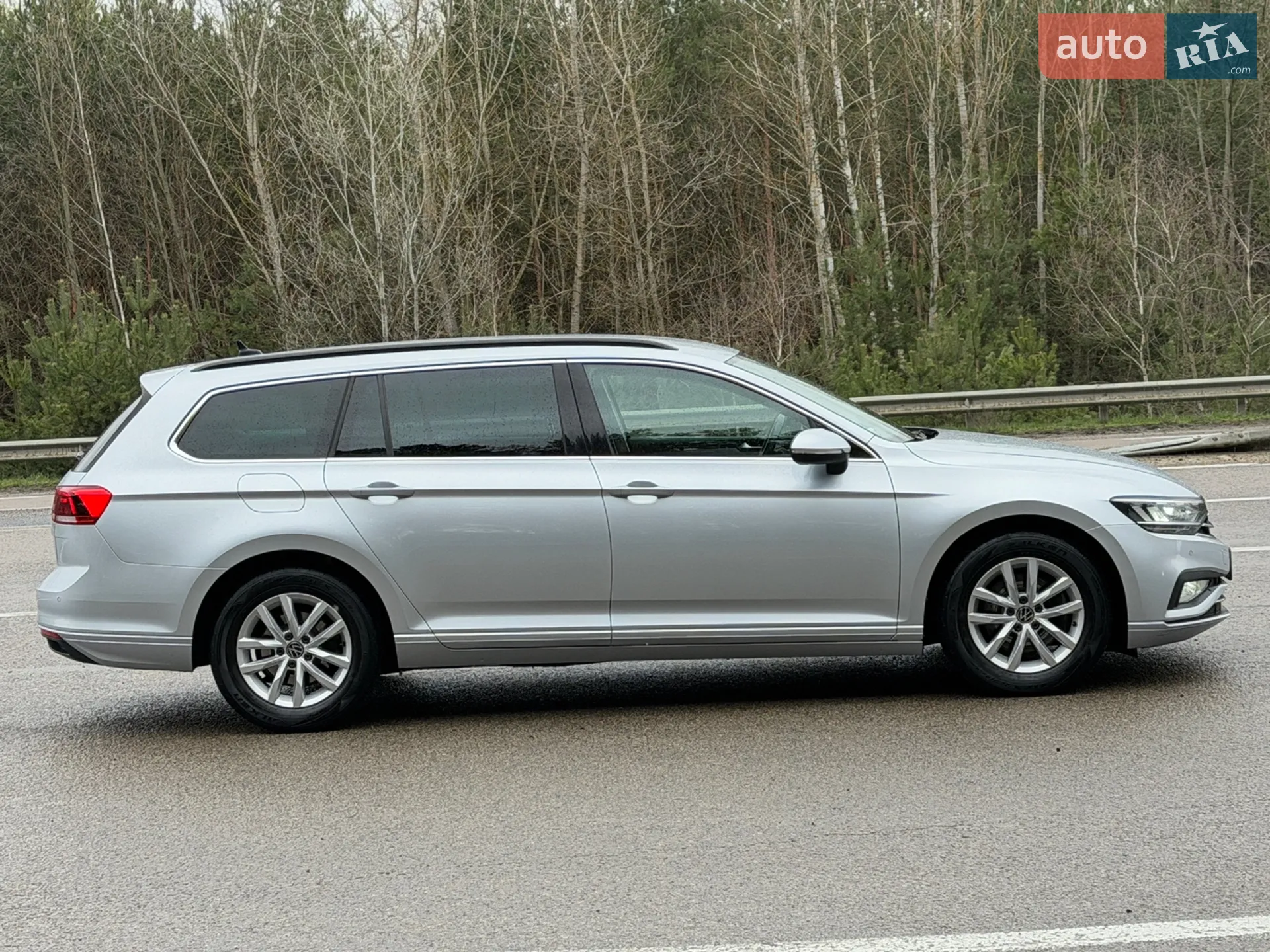 2021 Volkswagen Passat - мініатюра 17