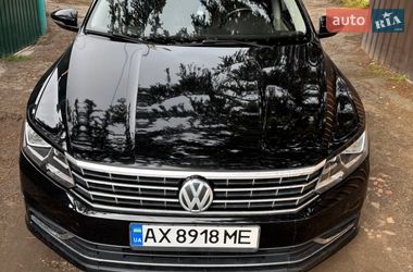 Седан Volkswagen Passat 2016 в Харькове