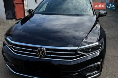 Универсал Volkswagen Passat 2021 в Черкассах