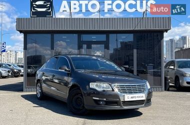 Седан Volkswagen Passat 2006 в Киеве