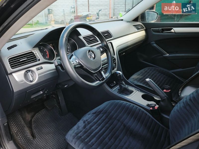 Седан Volkswagen Passat 2015 в Кривом Роге
