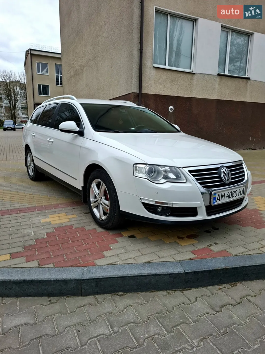 2010 Volkswagen Passat - мініатюра 51