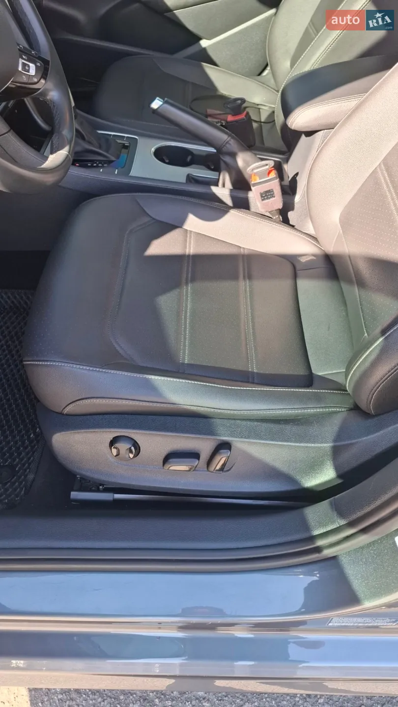 2021 Volkswagen Passat - мініатюра 10