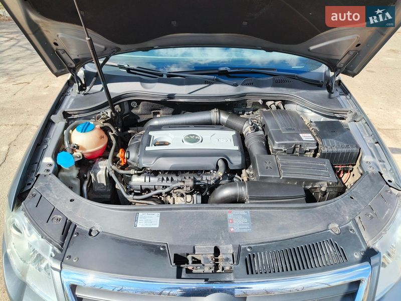 Седан Volkswagen Passat 2008 в Миргороде