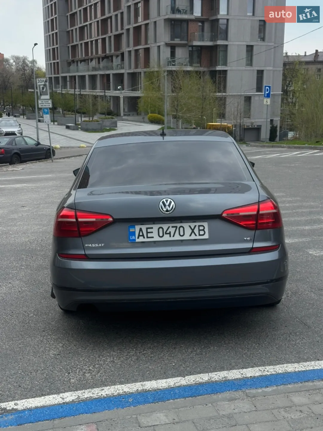 2016 Volkswagen Passat - мініатюра 5