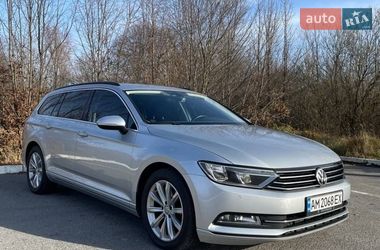 Універсал Volkswagen Passat 2016 в Звягелі